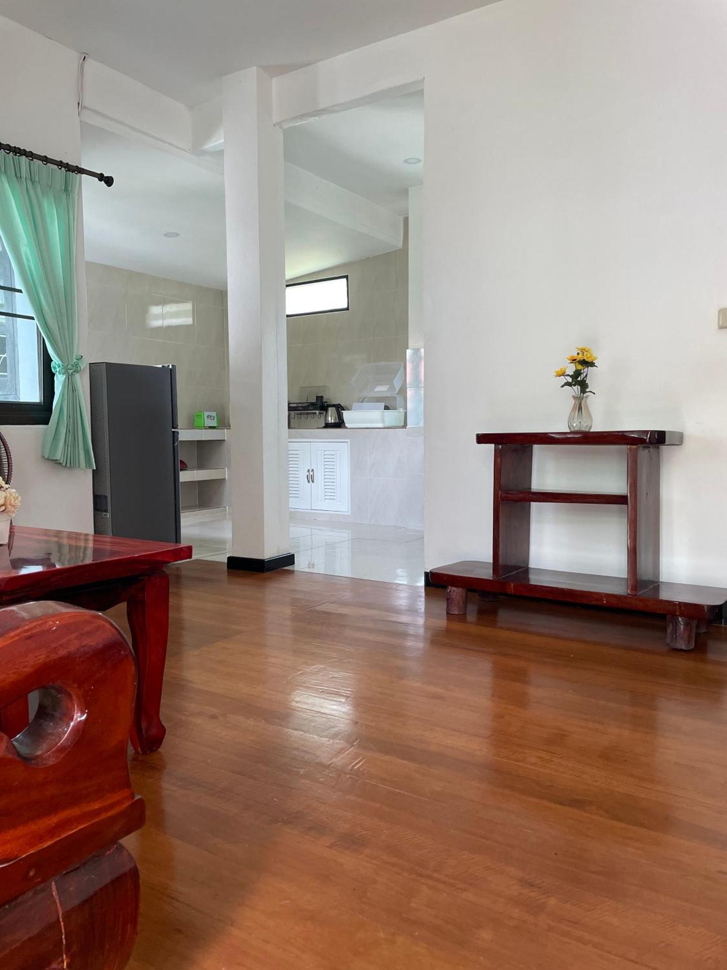Sunrise Beach Villa Surat Thani Værelse billede